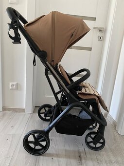 Čisto novy kočík Carrello nova New - 2