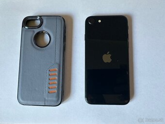 iPhone SE 2022 64GB - 2