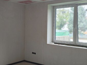Holodom na predaj - 2