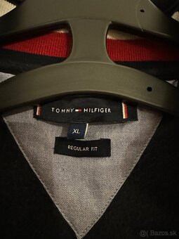 Tommy Hilfiger sveter XL - 2