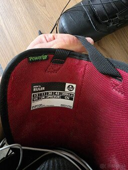 Buton snowboardove topanky - 2