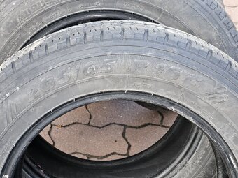 Taurus 205/65/R16 - 2