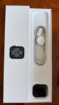 Apple Watch SE (2nd Gen) 44mm - 2