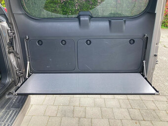 Predám expedičný sklápací stôl Bison Gear na LandCruiser - 2