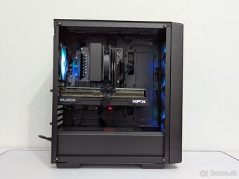 AMD RYZEN 5 8400F/RX 9070 XT/32GB DDR5/1TB NVMe - 2