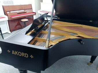 Klavír Petrof - Akord Made IN Czechoslovakia - 2