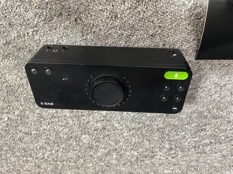 USB zvuková karta Audient Evo 8 - 2