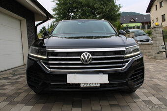 Volkswagen Touareg 3.0 V6 TDI SCR Elegance 4Motion, 1.majite - 2