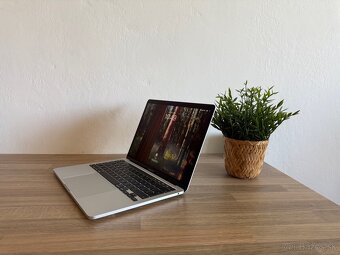 Notebook MacBook Pro 13 M1 strieborný 512GB - 2