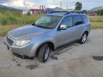 Subaru Forester 2.0 benzín -čítať celý inzerát - 2