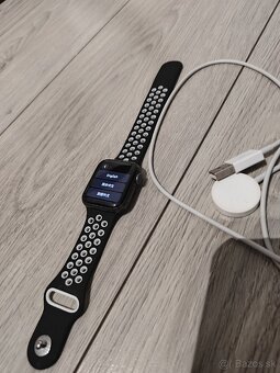 Apple Watch SE 40mm 1gen - 2