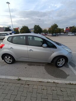 Kia Venga 1.4 benzín - 2