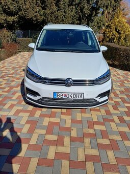 Vw Touran 1,5 TSI aut.R- line - 2