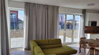 Ponúkame na prenájom 4 izbový byt v rodinnom dvojdome - 2