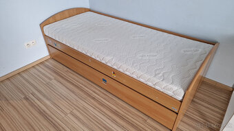 Darujem postel - 2
