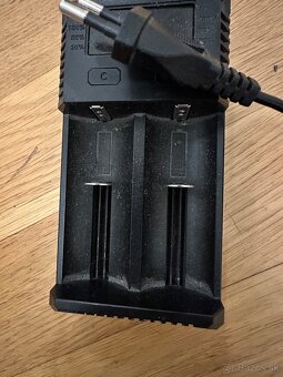 Nabijacka baterii - 2