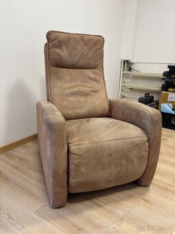 Polohovateľné kreslo - 2