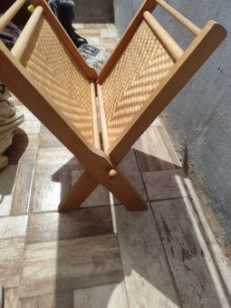 stojan na noviny - 2