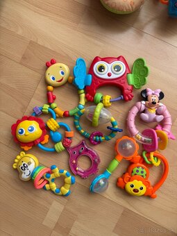 Hračky pre bábätka - 2