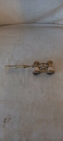 Divadelný ďalekohľad s perleťou - 2