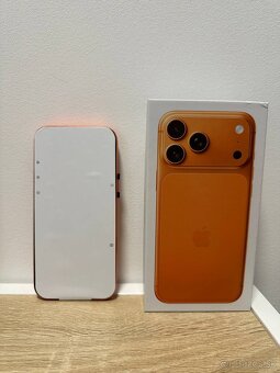 Predám IPhone 17 pro Max 512gb - 2