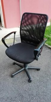 Kancelárska stolička - 2