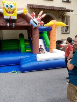 Prenájom skákacích hradov - 2