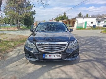MERCEDES E 200 - 2