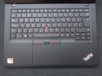 Lenovo thinkpad a475 , 4-jadrový procesor AMD ,16gb ram ,ssd - 2