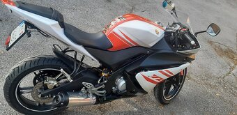 Yamaha yzf r125 - 2
