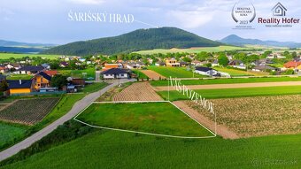 Rovinatý pozemok 910m2, Medzany, 11km od Prešova - 2