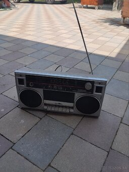 Rádio Toshiba - 2