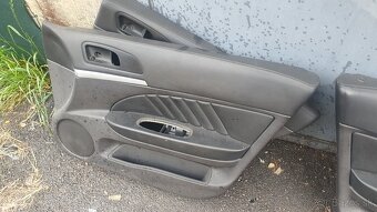 Kožené tapacíre spolu s KOŽENÝM VRŠKOM - Alfa 159 - 2