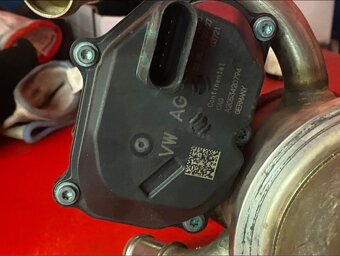 EGR chladič 04L131512D 1.6 TDI CR, 2.0 TDI CR - 2