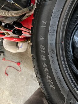 225/55 R18 - 2