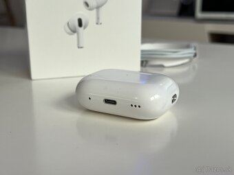 AirPods Pro 2 / Lightning verzia / 6 mesiacov záruka - 2
