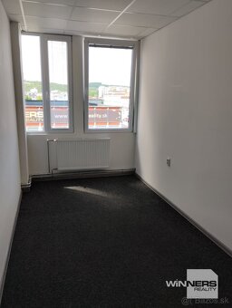 Kancelársky priestor s kuchynkou - 2