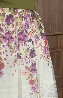 Koktejlové šaty - 2