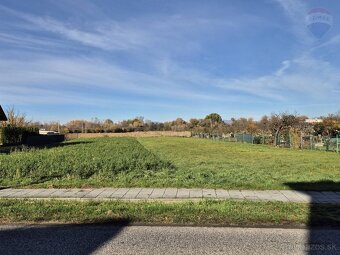 Predaj stavebné pozemky Práznovce, okr. Topoľčany - 2