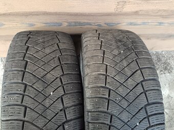 Zimne 215/55r17 - 2