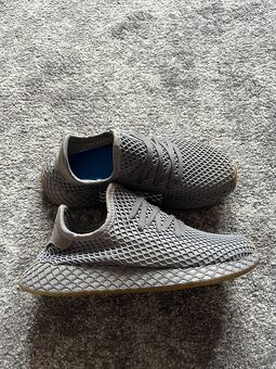 16x Dámské boty Adidas Deerupt Runner (3) - 2