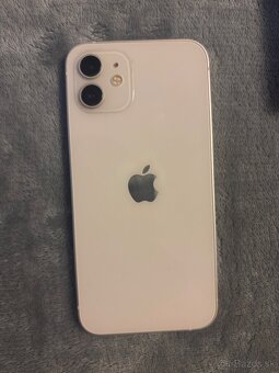 Predám iPhone 12 – 128 GB, biely, v dobrom stave - 2