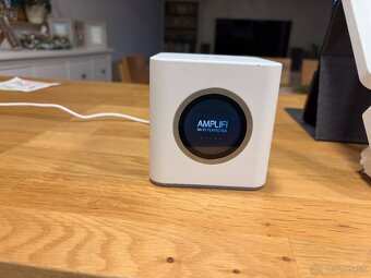 Ubiquiti Amplifi HD mesh system - 2