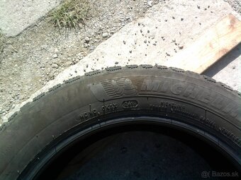 Predam zimne pneu 205/55r16 Michelin - 2