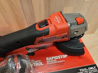 Uhlová brúska Milwaukee FSAGV125XP - 2