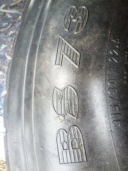Predam rezervu 315/80R22,5 - 2