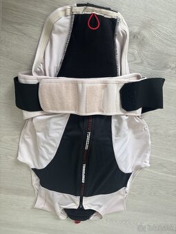 Predam chrbtovy chranic Komperdell - 2