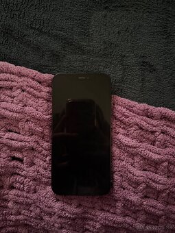 Predám iPhone 12 – 64 GB - 2