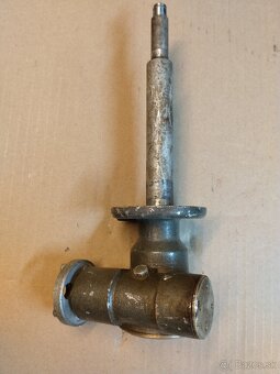 Uhlová prevodovka 1:40 - 2