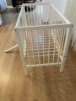 Detska postielka a prislusenstvo - 2